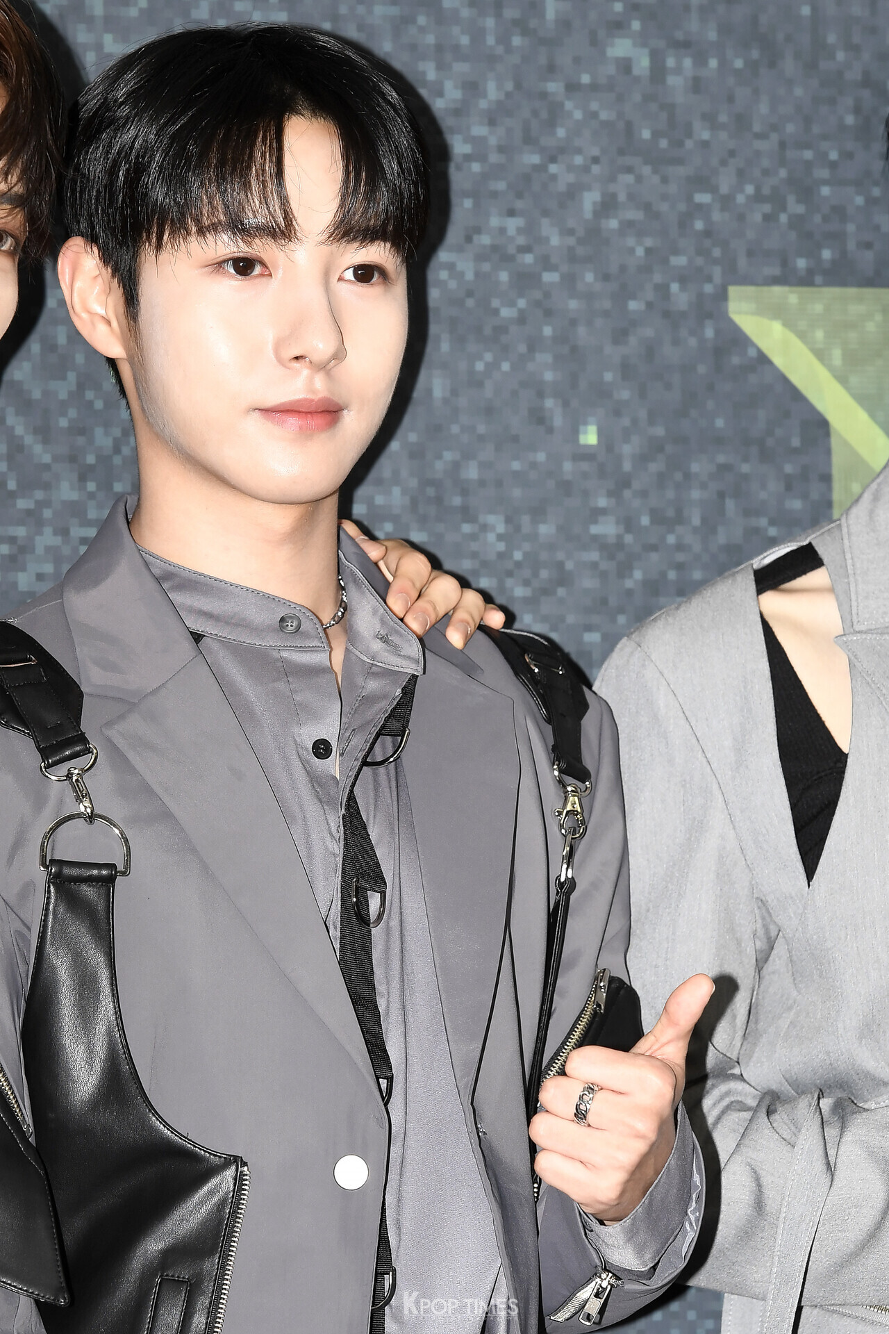 [포토] NCT 드림 런쥔, '모범생 같네~'